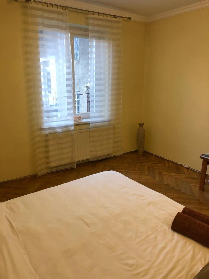 Galllery Lviv Eksteriør bilde